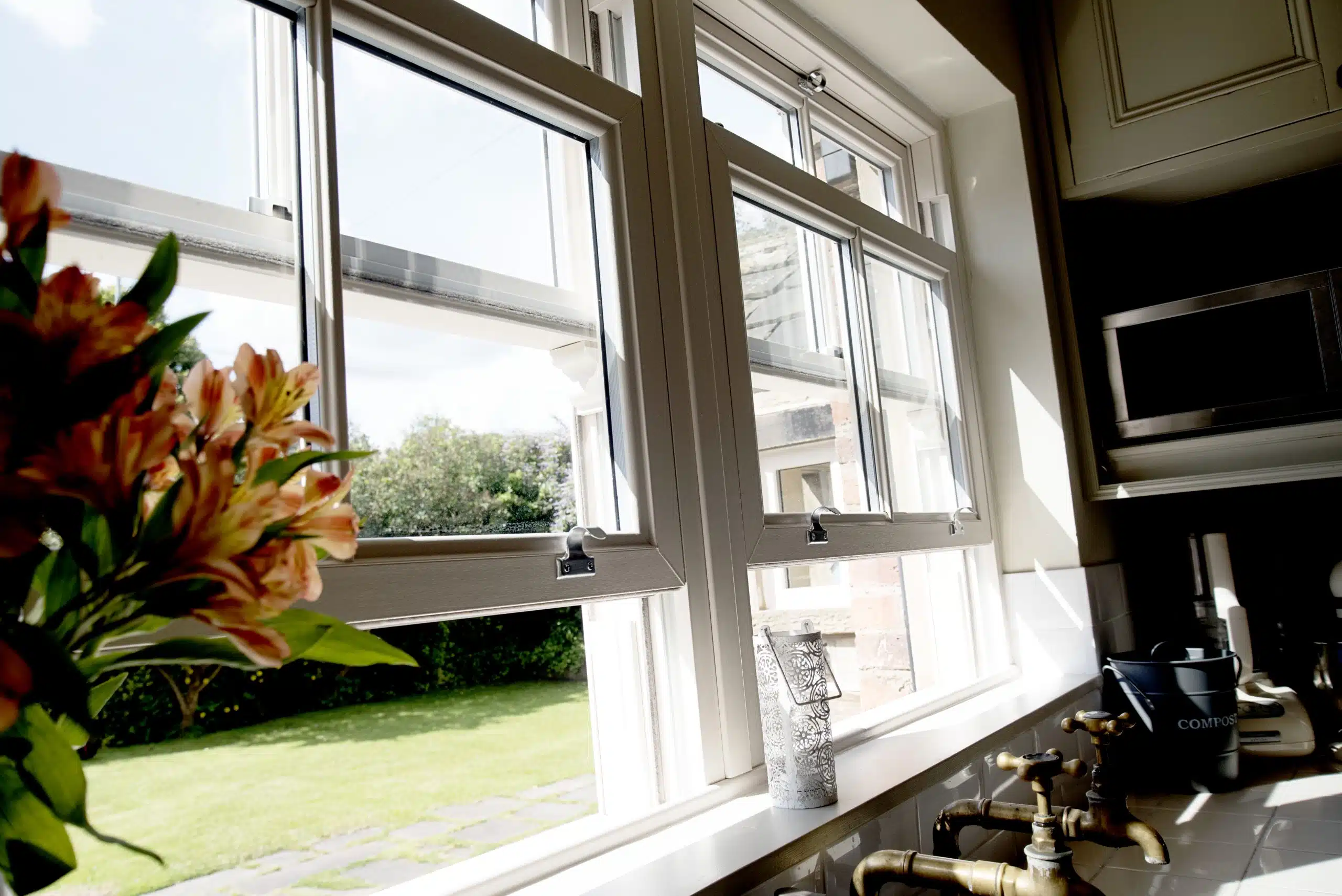 sash windows,sash windows london,sash windows cost,sash windows upvc,sash windows double glazing,heritage sash windows,heritage sash windows upvc,heritage sash windows cost,legacy sash windows